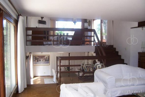 Imagen 5 de 12 de Punta Del Este, Mansa, Chalet De 5 Dormitorios Y Servicio, Piscina - Ref: 54153