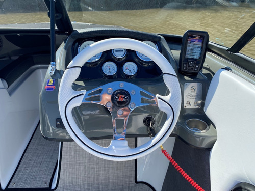 Imagen 9 de 15 de Lancha Geuna F165 Con Mercury 115hp 4t - Nueva