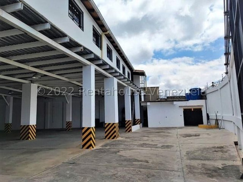 Imagen 4 de 15 de Galpón / Venta Los Teques ( Club Hípico)22-19417 Eva Castillo 0414.306.72.20