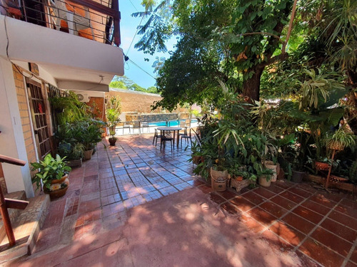 Imagen 2 de 13 de Casa En Pleno Centro- Charaí Lodge- Alquiler Diario 4 A 8 Px