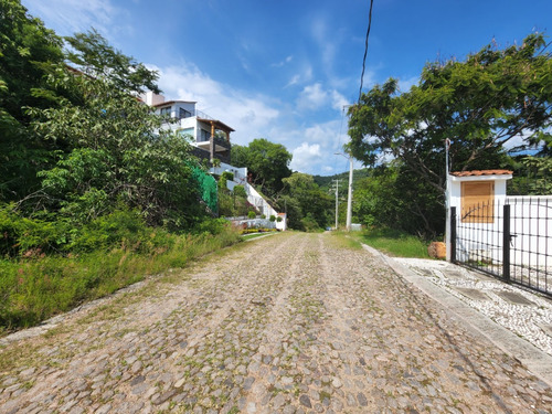 Venta Lote Jícama I Con Vistas Espectaculares Y Buena Ubicación Con Todos Los Servicios Y Proyecto Incluído En Fracc Rancho San Diego Ixtapan De La Sal Edomex