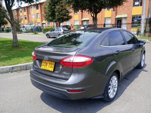 Ford Fiesta 1.6 Sportback Titanium