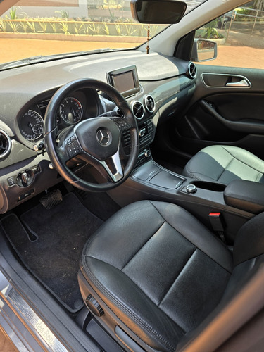 Mercedes-Benz Classe B 1.6 Turbo 5p