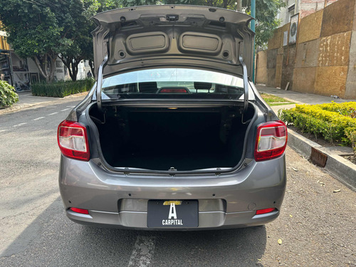 Renault Logan 1.6 Intens Mt