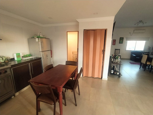 Imagen 23 de 30 de Venta Casa Moderna, Barrio Laguna Azul