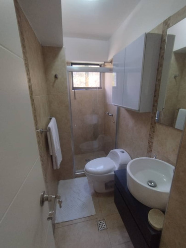 Elena Hidalgo Vende Apartamento Amoblado Y Equipado En Mirador Country Rodeado De Centros Comerciales En Valencia Via Guataparo Carabobo. (solo Cliente)