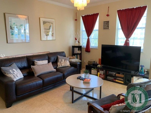 Imagem 5 de 21 de Apartamento A Venda Em Miami. - Ap00118 - 34157120