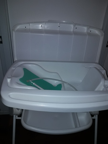 Cambiador Con Bañito Excelente Estado, Y Completo
