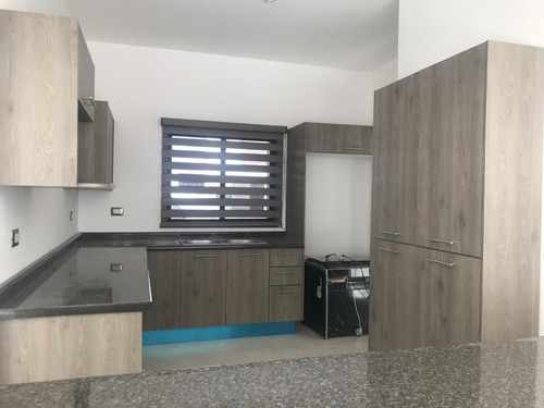 Imagen 3 de 21 de Casa En Renta En Los Viñedos - (2)