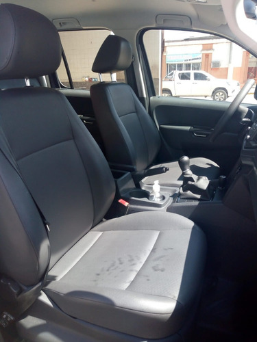 Imagen 8 de 12 de Volkswagen Amarok 2.0 Cd Tdi 140cv Trendline