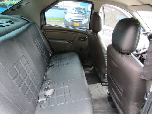 Renault Logan 1.4 Familier