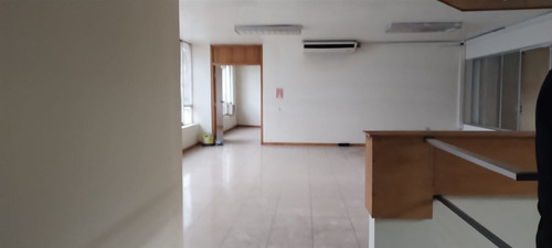 Local Comarcial En Arriendo En Santiago