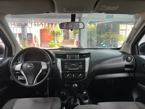 Nissan Frontier Diesel Mt 2.5 4*4 2020