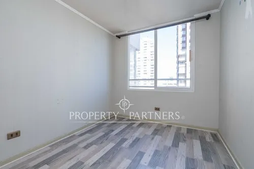 Departamento Semi Nuevo En Centro De Viña