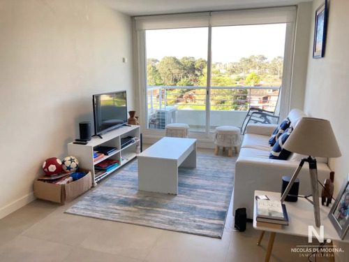 Hermoso Apartamento Con Excelentes Servicios En Venta Y Alquiler En Playa Mansa