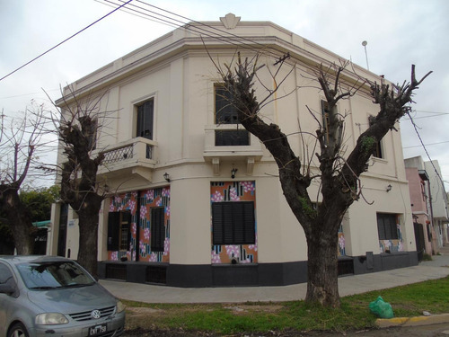 Imagen 1 de 23 de Casa En Venta En Ensenada Calle 124 Esq. 49 Dacal Bienes Raices