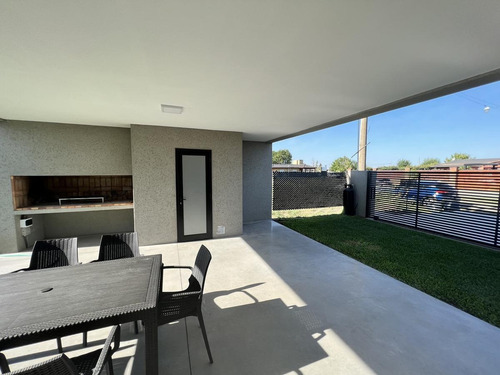 Imagen 28 de 30 de Venta Casa En Funes Town A Estrenar