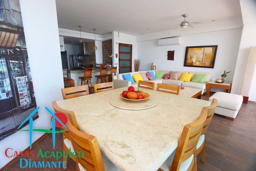 Imagen 2 de 30 de Cad Ocean Front 201. Depa De Playa Con Terraza Y Vista Al Mar