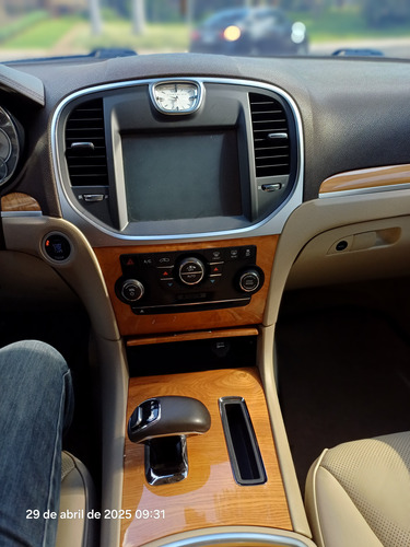 Chrysler 300C 3.6 V6 4p