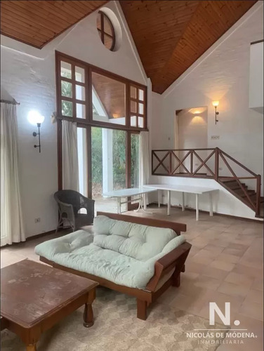 Vende Casa En Primeras Paradas De Playa Mansa Próxima Al Mar, Punta Del Este