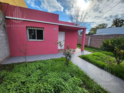 Casa En Ezeiza ( Cerca De Las Toscas )