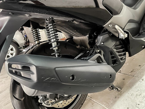 Imagem 7 de 10 de Yamaha Nmax 160 Abs