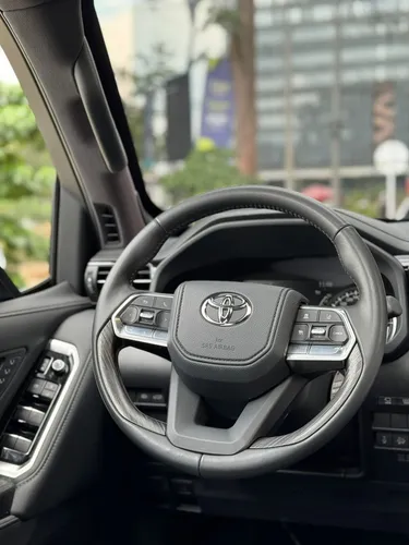 Toyota Land Cruiser 300 3.4 300 Zx
