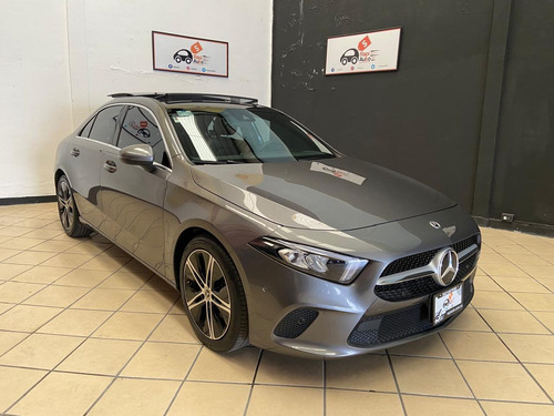 Mercedes-Benz Clase A 200 Sedan Progressive 1.4L Turbo AT