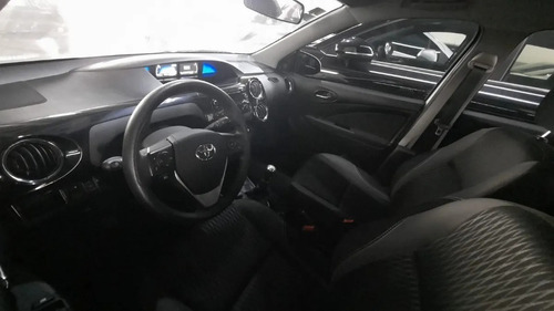 Imagen 10 de 15 de Totota Etios Xs Nuevo 75.000 Km Mca A#1