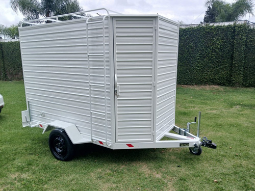 Carreta Baú Mede 1,40 X2m Mais 50 Cm Com 1.50 Altura