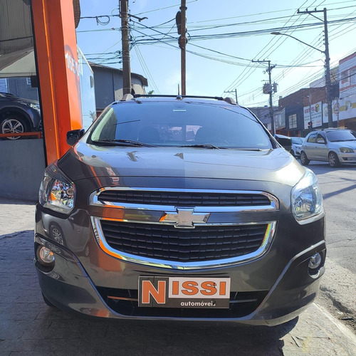 Imagem 2 de 9 de Chevrolet Spin Advantage 1.8 Flex Aut 2015