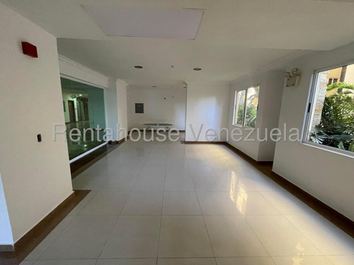 #*25- 13367 Lujoso Y Espectacular Apartamento En Venta Al Este De Barquisimeto, Lara. Adelaida Armeya
