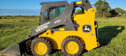 Minicargadora John Deere 318g Cab. Cerrada Ac. Solo 102 Hrs