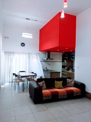 Imagen 3 de 19 de Casa - Roldan