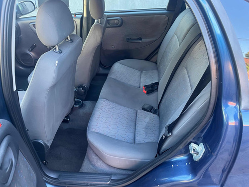 Chevrolet Corsa 1.8 Gl Aa+da