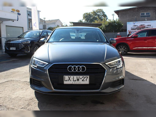 Audi A3 35 TFSI 1.4 AT