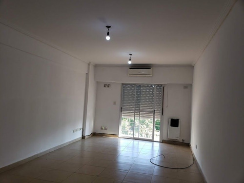 Imagen 4 de 7 de Departamento En Venta En Isa Iv