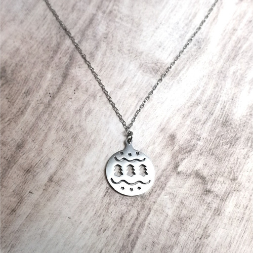 Imagen 4 de 5 de Collar Mujer Hombre Dije Esfera Árbol Navidad Acero Plata
