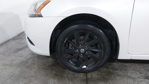 Nissan Sentra 1.8 Advance Mt