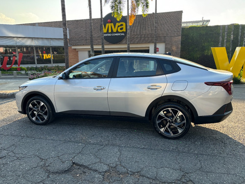 Kia K3 ZENITH