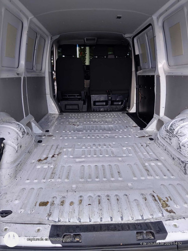Imagen 7 de 13 de Volkswagen Transporter 2.0 Cargo Van Tdi Std 5 Vel Ac 2018