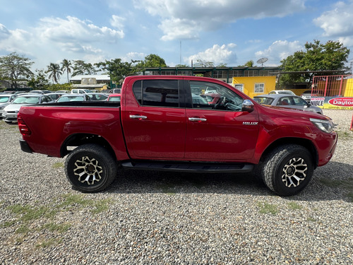 Toyota Hilux 2.8 Tdi Cabina Doble At