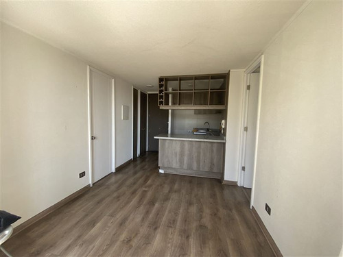 Departamento En Venta De 2 Dorm. En Estación Central