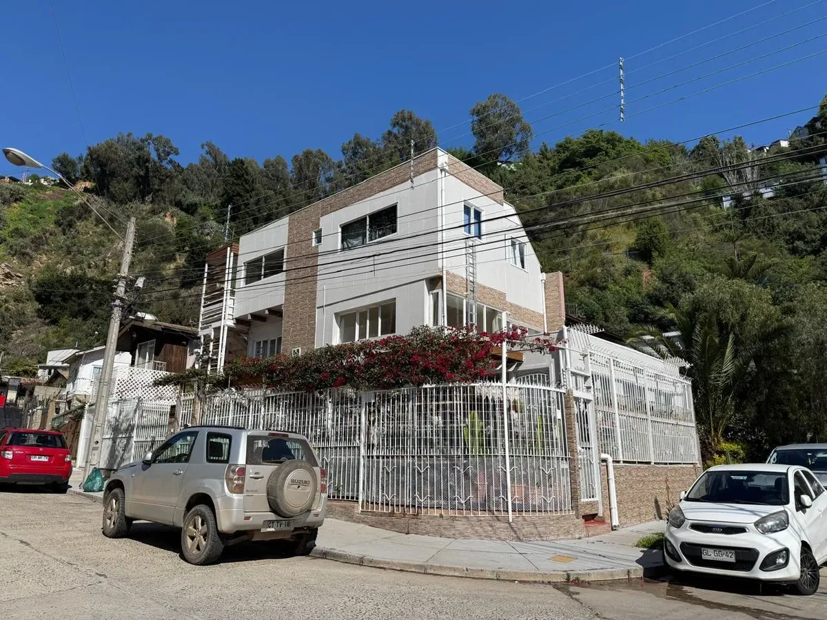 Imagen 2 de 30 de Casa 3 Pisos Con Deptos Independientes En Viña Del Mar Plano