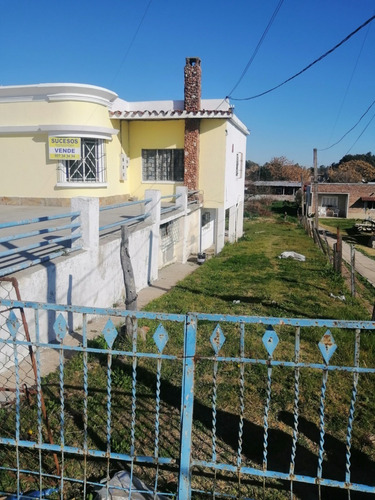 Imagen 10 de 24 de Vende Casa De 2 Plantas En Camino Mendoza A 500 Metros De La Perimetral