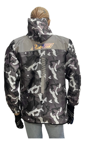 Chaqueta Reflectiva Cortaviento Camuflada Negra