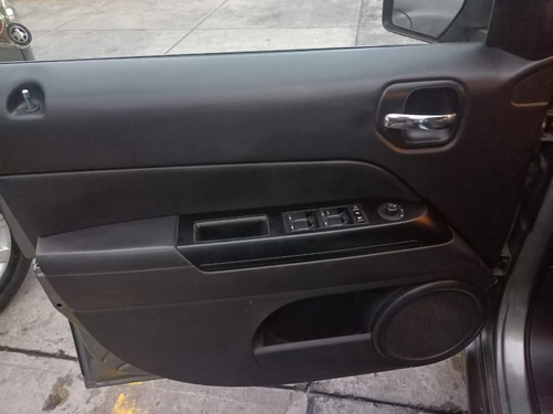 Imagen 7 de 9 de Jeep Patriot 2014