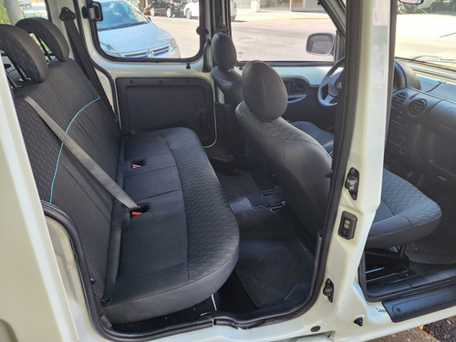 Renault Kangoo AUTHENTIQUE PLUS 1.6 2 PLC