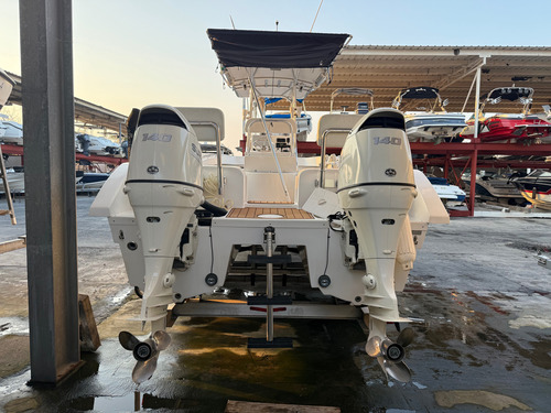 2018 Twin Vee Power Cat 26 Pies Motores Suzuki 140 Hp