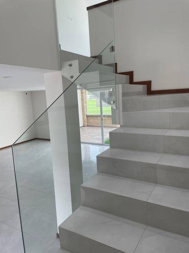 Imagen 7 de 13 de Hermosa Casa En Renta Al Sur De La Ciudad